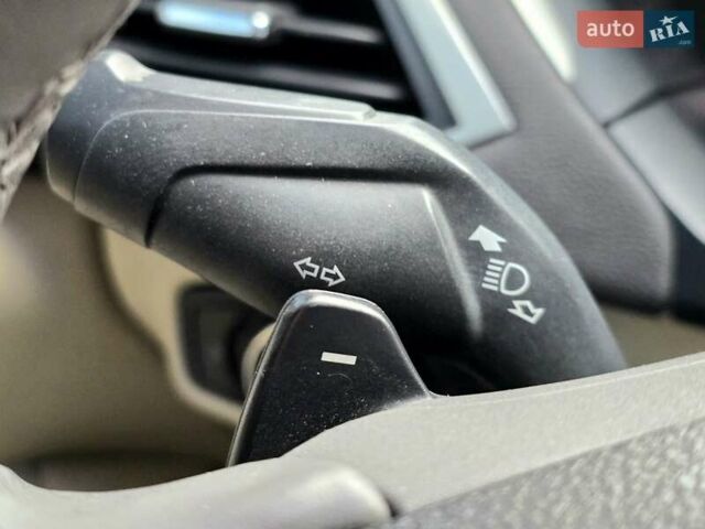 Белый Линкольн МКЗ, объемом двигателя 3.73 л и пробегом 164 тыс. км за 13300 $, фото 55 на Automoto.ua