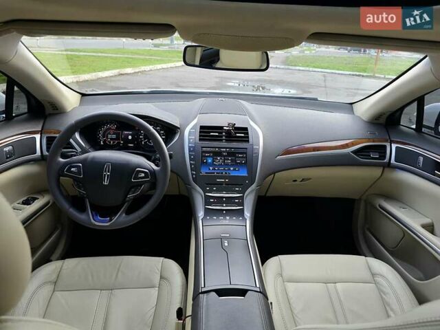 Белый Линкольн МКЗ, объемом двигателя 3.73 л и пробегом 164 тыс. км за 13300 $, фото 38 на Automoto.ua