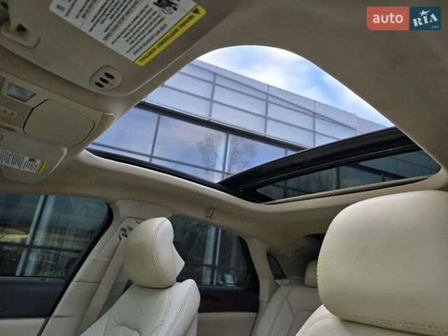 Белый Линкольн МКЗ, объемом двигателя 3.7 л и пробегом 164 тыс. км за 13300 $, фото 69 на Automoto.ua