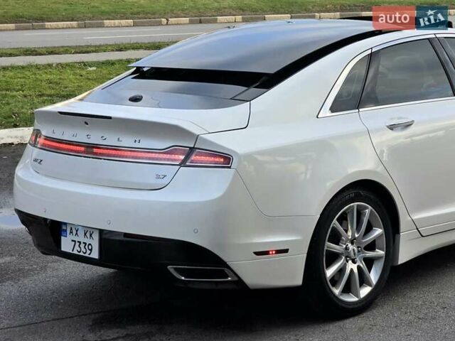 Белый Линкольн МКЗ, объемом двигателя 3.73 л и пробегом 164 тыс. км за 13300 $, фото 65 на Automoto.ua