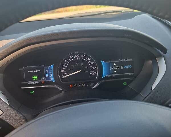 Білий Лінкольн MKZ, об'ємом двигуна 2 л та пробігом 120 тис. км за 13600 $, фото 7 на Automoto.ua