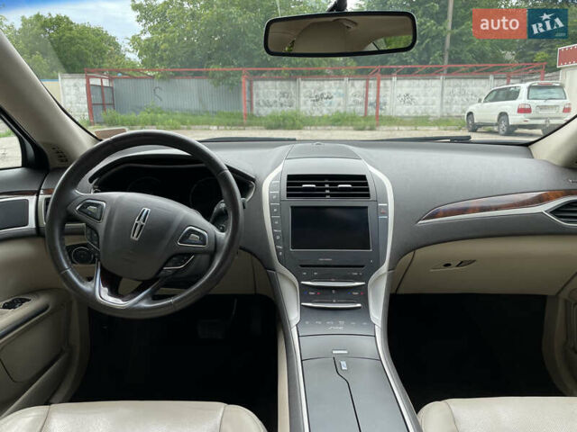 Білий Лінкольн MKZ, об'ємом двигуна 2 л та пробігом 140 тис. км за 12200 $, фото 14 на Automoto.ua