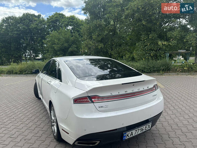 Белый Линкольн МКЗ, объемом двигателя 2 л и пробегом 161 тыс. км за 15000 $, фото 1 на Automoto.ua