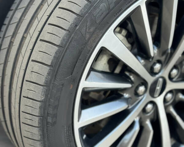 Білий Лінкольн MKZ, об'ємом двигуна 2 л та пробігом 134 тис. км за 18300 $, фото 42 на Automoto.ua