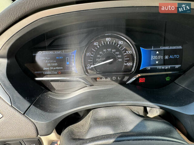 Білий Лінкольн MKZ, об'ємом двигуна 2 л та пробігом 134 тис. км за 18300 $, фото 27 на Automoto.ua