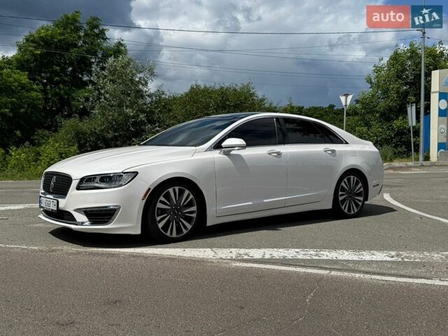 Белый Линкольн МКЗ, объемом двигателя 3 л и пробегом 113 тыс. км за 15500 $, фото 4 на Automoto.ua