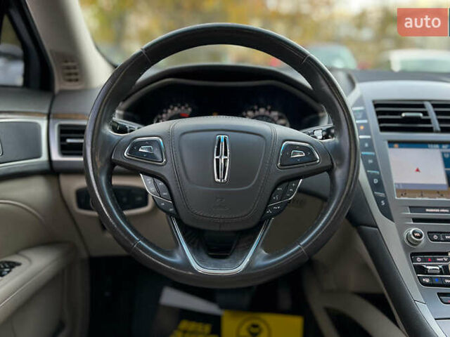 Лінкольн MKZ 2016 у Львові на Automoto.ua Білий Лінкольн MKZ, об'ємом двигуна 2 л та пробігом 156 тис. км за 14999 $, фото 9 на Automoto.ua