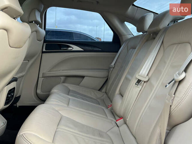 Белый Линкольн МКЗ, объемом двигателя 2 л и пробегом 156 тыс. км за 14999 $, фото 17 на Automoto.ua