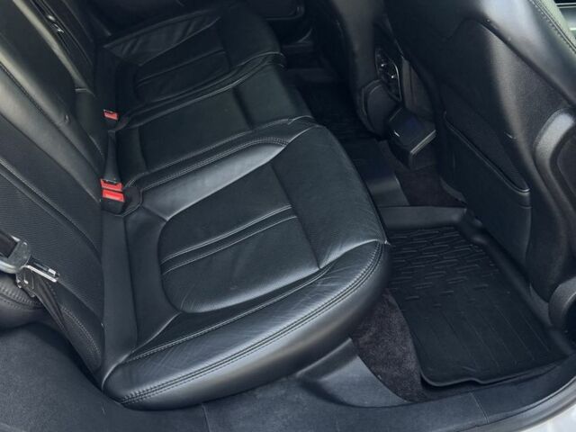 Білий Лінкольн MKZ, об'ємом двигуна 0 л та пробігом 152 тис. км за 16399 $, фото 11 на Automoto.ua