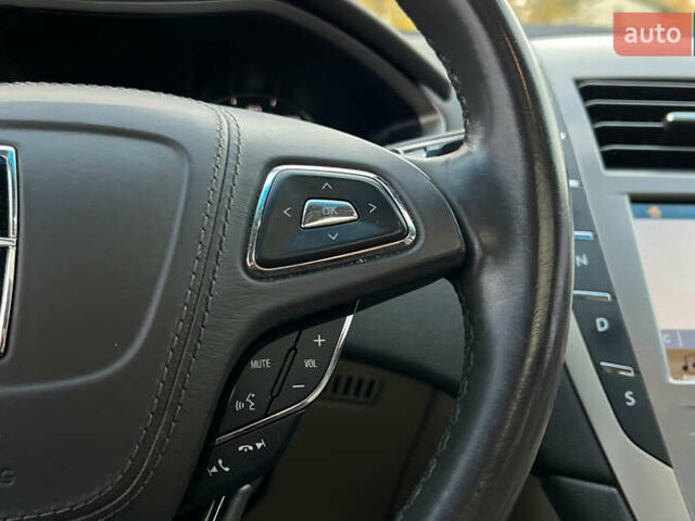 Лінкольн MKZ 2016 у Львові на Automoto.ua Білий Лінкольн MKZ, об'ємом двигуна 2 л та пробігом 156 тис. км за 14999 $, фото 11 на Automoto.ua