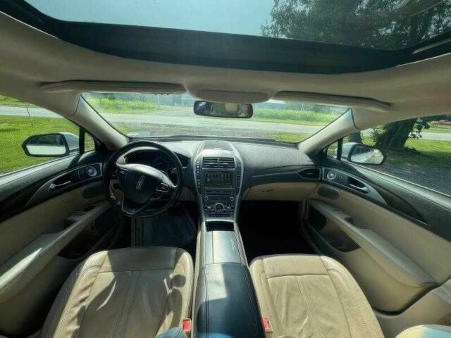 Белый Линкольн МКЗ, объемом двигателя 0 л и пробегом 88 тыс. км за 4800 $, фото 7 на Automoto.ua