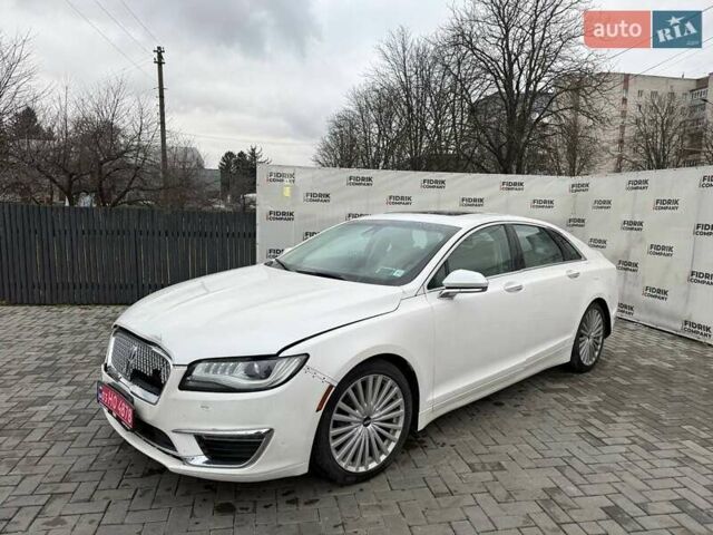 Білий Лінкольн MKZ, об'ємом двигуна 2 л та пробігом 209 тис. км за 9400 $, фото 1 на Automoto.ua