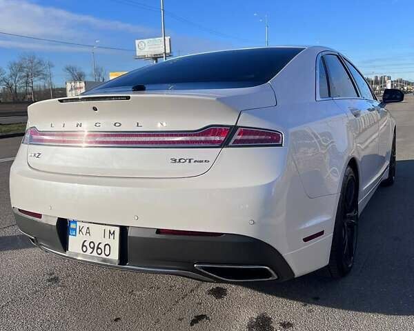 Белый Линкольн МКЗ, объемом двигателя 3 л и пробегом 82 тыс. км за 18000 $, фото 17 на Automoto.ua