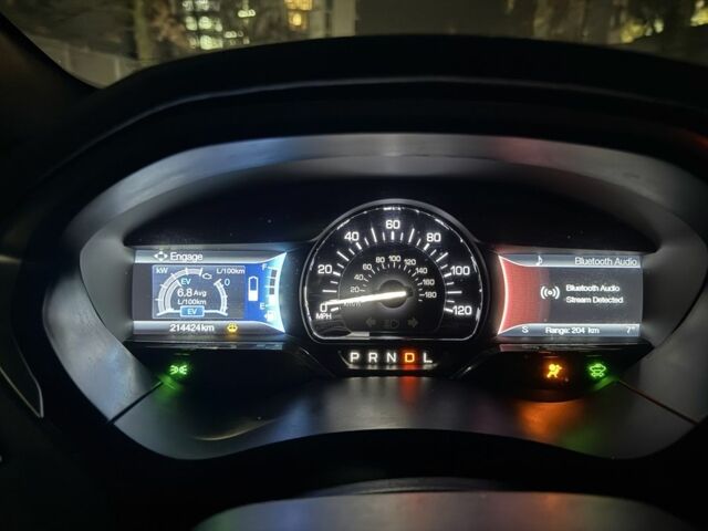 Белый Линкольн МКЗ, объемом двигателя 2 л и пробегом 215 тыс. км за 6950 $, фото 22 на Automoto.ua