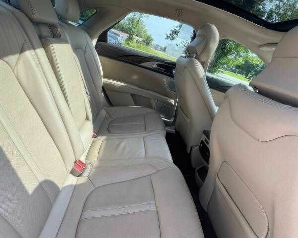 Белый Линкольн МКЗ, объемом двигателя 0 л и пробегом 88 тыс. км за 4800 $, фото 8 на Automoto.ua