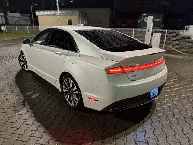 Білий Лінкольн MKZ, об'ємом двигуна 2 л та пробігом 214 тис. км за 5750 $, фото 4 на Automoto.ua