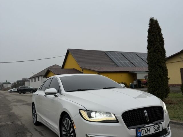 Белый Линкольн МКЗ, объемом двигателя 2 л и пробегом 214 тыс. км за 6999 $, фото 6 на Automoto.ua