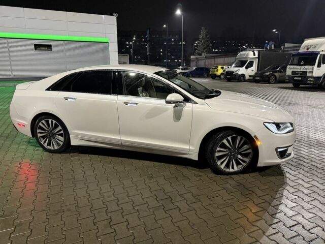 Белый Линкольн МКЗ, объемом двигателя 2 л и пробегом 215 тыс. км за 6950 $, фото 3 на Automoto.ua