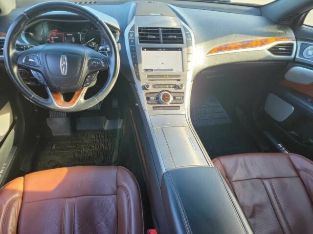 Белый Линкольн МКЗ, объемом двигателя 2 л и пробегом 34 тыс. км за 4300 $, фото 7 на Automoto.ua