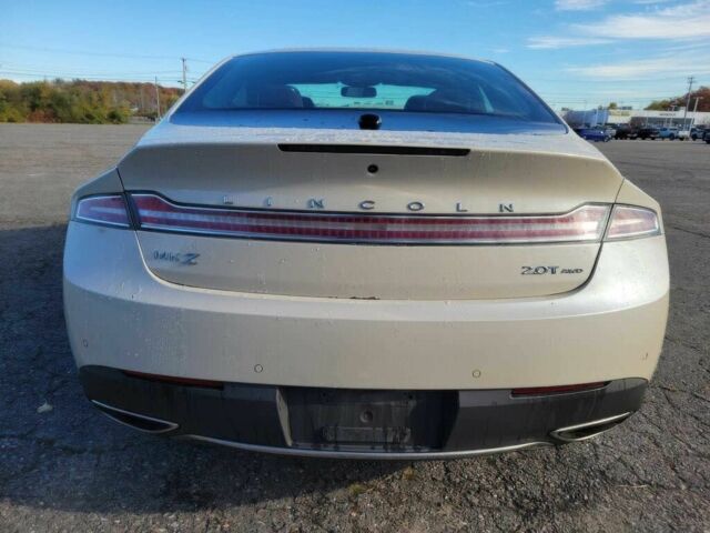Белый Линкольн МКЗ, объемом двигателя 2 л и пробегом 34 тыс. км за 4300 $, фото 4 на Automoto.ua