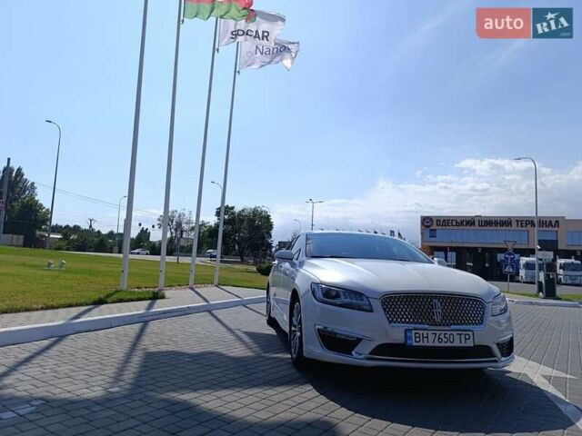 Білий Лінкольн MKZ, об'ємом двигуна 2 л та пробігом 143 тис. км за 21000 $, фото 2 на Automoto.ua