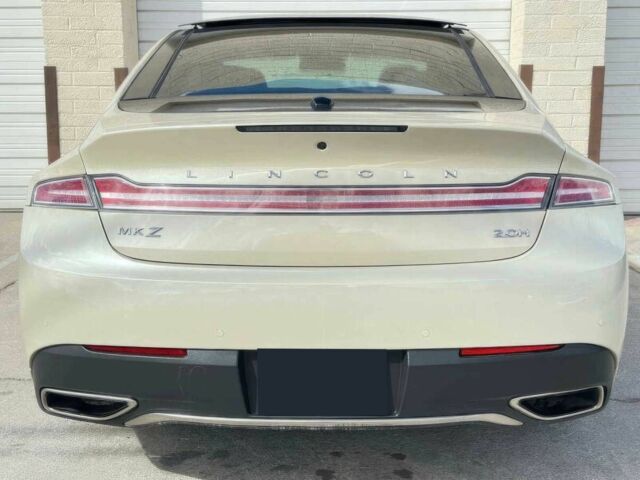 Белый Линкольн МКЗ, объемом двигателя 2 л и пробегом 32 тыс. км за 11300 $, фото 4 на Automoto.ua