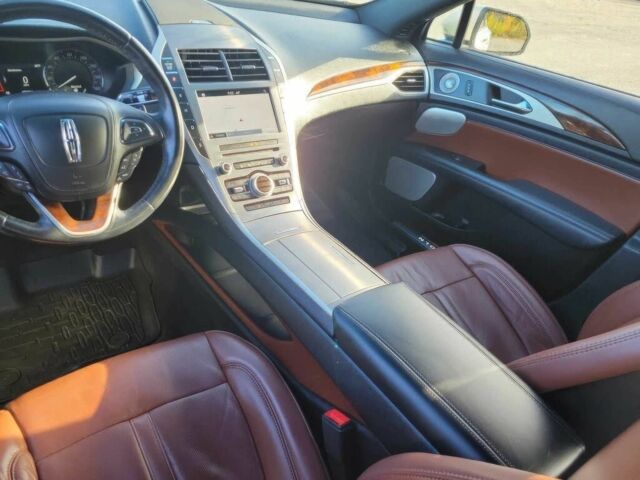 Белый Линкольн МКЗ, объемом двигателя 2 л и пробегом 34 тыс. км за 4300 $, фото 8 на Automoto.ua