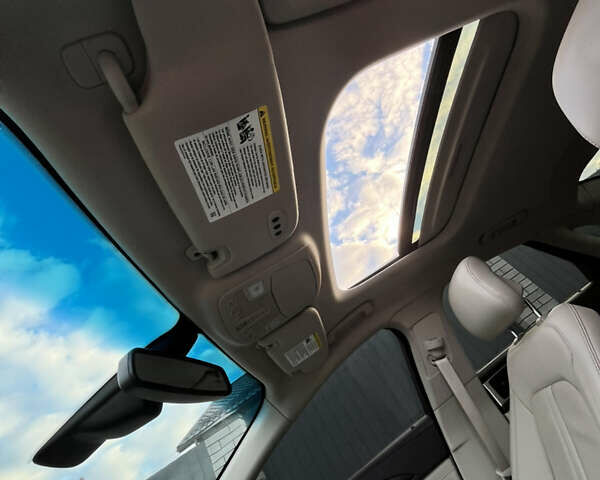 Лінкольн MKZ 2019 у Вінниці на Automoto.ua Білий Лінкольн MKZ, об'ємом двигуна 2 л та пробігом 48 тис. км за 19500 $, фото 22 на Automoto.ua