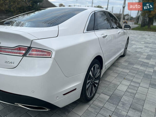 Лінкольн MKZ 2019 у Вінниці на Automoto.ua Білий Лінкольн MKZ, об'ємом двигуна 2 л та пробігом 48 тис. км за 19500 $, фото 4 на Automoto.ua