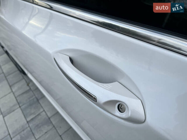 Лінкольн MKZ 2019 у Вінниці на Automoto.ua Білий Лінкольн MKZ, об'ємом двигуна 2 л та пробігом 48 тис. км за 19500 $, фото 14 на Automoto.ua