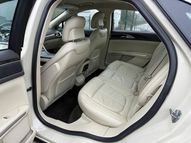 Бежевий Лінкольн MKZ, об'ємом двигуна 2 л та пробігом 190 тис. км за 13450 $, фото 19 на Automoto.ua