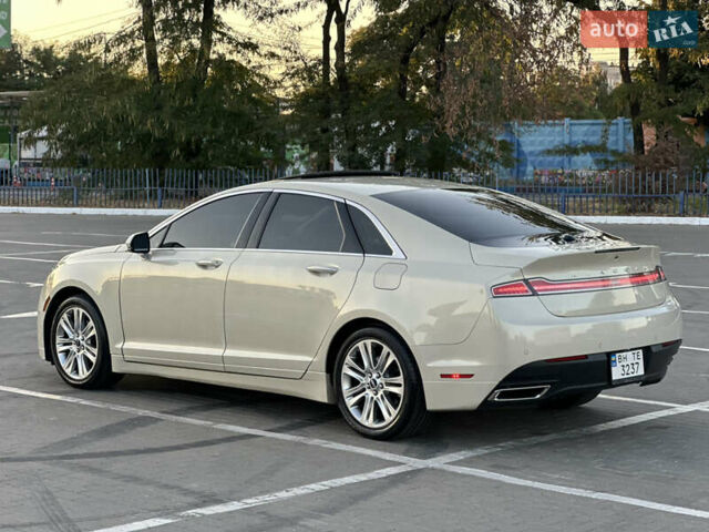 Бежевый Линкольн МКЗ, объемом двигателя 2 л и пробегом 198 тыс. км за 14300 $, фото 11 на Automoto.ua