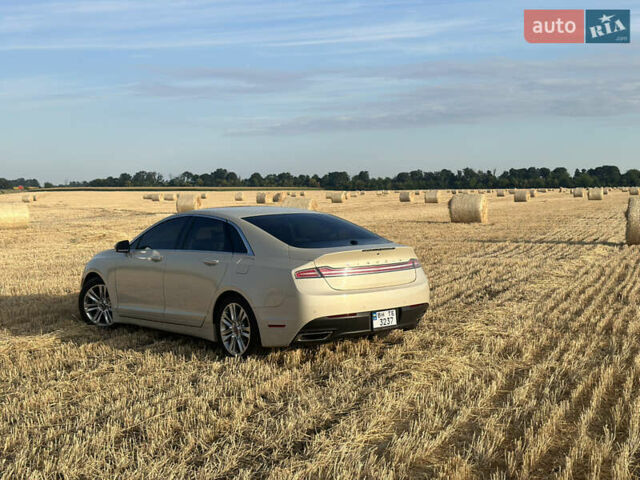 Бежевый Линкольн МКЗ, объемом двигателя 2 л и пробегом 198 тыс. км за 14300 $, фото 26 на Automoto.ua