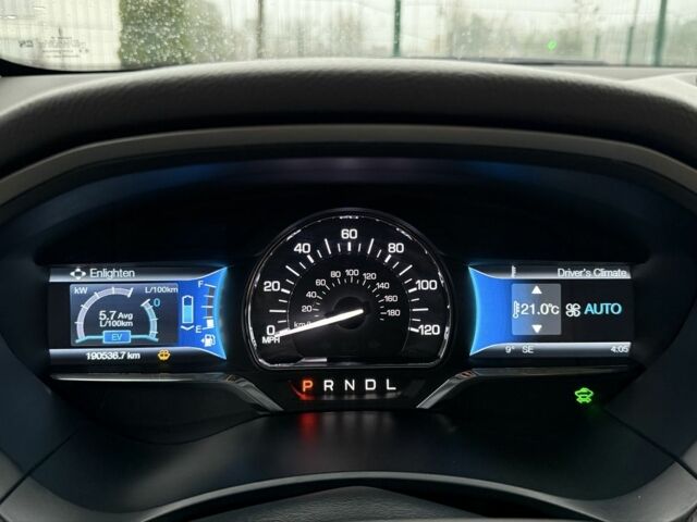 Бежевий Лінкольн MKZ, об'ємом двигуна 2 л та пробігом 190 тис. км за 13450 $, фото 12 на Automoto.ua