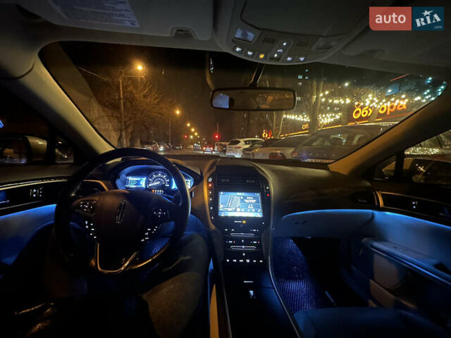 Бежевый Линкольн МКЗ, объемом двигателя 2 л и пробегом 198 тыс. км за 14300 $, фото 22 на Automoto.ua