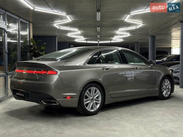 Бежевый Линкольн МКЗ, объемом двигателя 2 л и пробегом 172 тыс. км за 9100 $, фото 14 на Automoto.ua