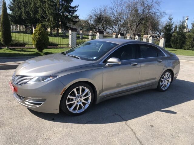 Бежевий Лінкольн MKZ, об'ємом двигуна 2 л та пробігом 186 тис. км за 14200 $, фото 1 на Automoto.ua