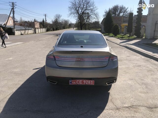 Бежевий Лінкольн MKZ, об'ємом двигуна 0 л та пробігом 186 тис. км за 12600 $, фото 9 на Automoto.ua