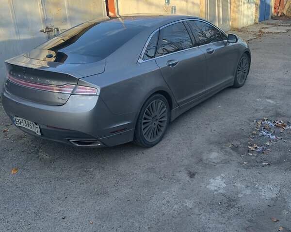 Бежевий Лінкольн MKZ, об'ємом двигуна 2 л та пробігом 136 тис. км за 14000 $, фото 4 на Automoto.ua