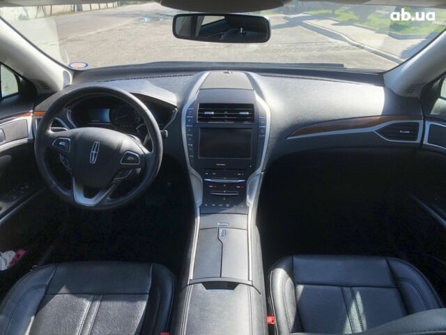 Бежевий Лінкольн MKZ, об'ємом двигуна 0 л та пробігом 186 тис. км за 12600 $, фото 10 на Automoto.ua