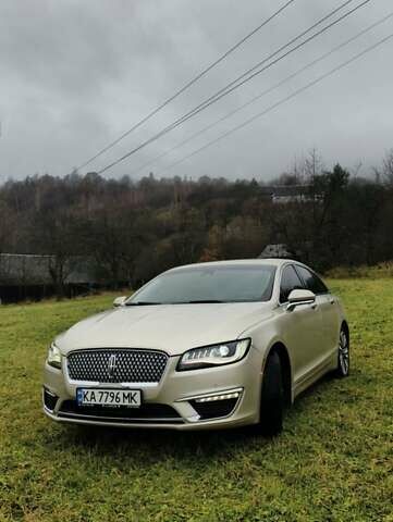 Бежевый Линкольн МКЗ, объемом двигателя 2 л и пробегом 210 тыс. км за 12000 $, фото 5 на Automoto.ua