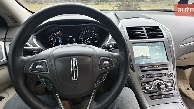 Бежевый Линкольн МКЗ, объемом двигателя 2 л и пробегом 210 тыс. км за 12000 $, фото 16 на Automoto.ua