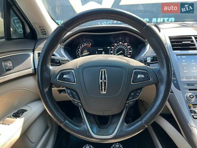 Бежевый Линкольн МКЗ, объемом двигателя 2 л и пробегом 112 тыс. км за 14700 $, фото 21 на Automoto.ua