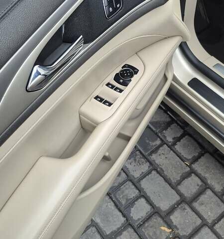 Бежевий Лінкольн MKZ, об'ємом двигуна 2 л та пробігом 130 тис. км за 18300 $, фото 23 на Automoto.ua