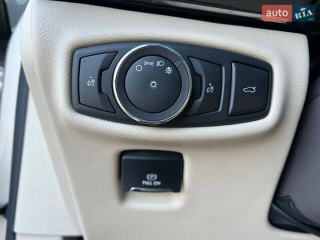 Бежевый Линкольн МКЗ, объемом двигателя 2 л и пробегом 112 тыс. км за 14700 $, фото 19 на Automoto.ua