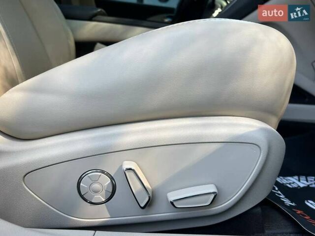 Бежевый Линкольн МКЗ, объемом двигателя 2 л и пробегом 112 тыс. км за 14700 $, фото 39 на Automoto.ua