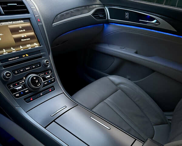 Бежевый Линкольн МКЗ, объемом двигателя 2 л и пробегом 110 тыс. км за 13500 $, фото 24 на Automoto.ua