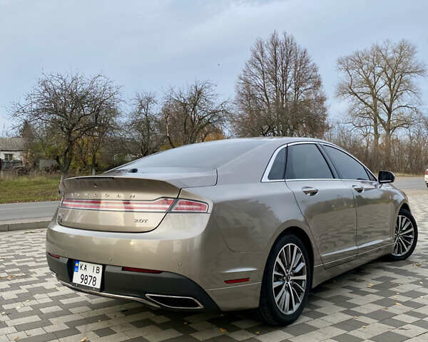 Бежевый Линкольн МКЗ, объемом двигателя 2 л и пробегом 110 тыс. км за 13500 $, фото 1 на Automoto.ua