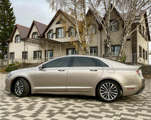 Бежевый Линкольн МКЗ, объемом двигателя 2 л и пробегом 110 тыс. км за 13500 $, фото 3 на Automoto.ua