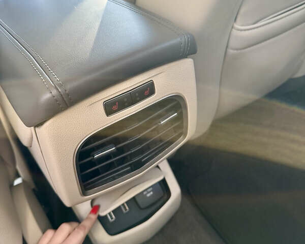 Бежевый Линкольн МКЗ, объемом двигателя 2 л и пробегом 110 тыс. км за 13500 $, фото 20 на Automoto.ua